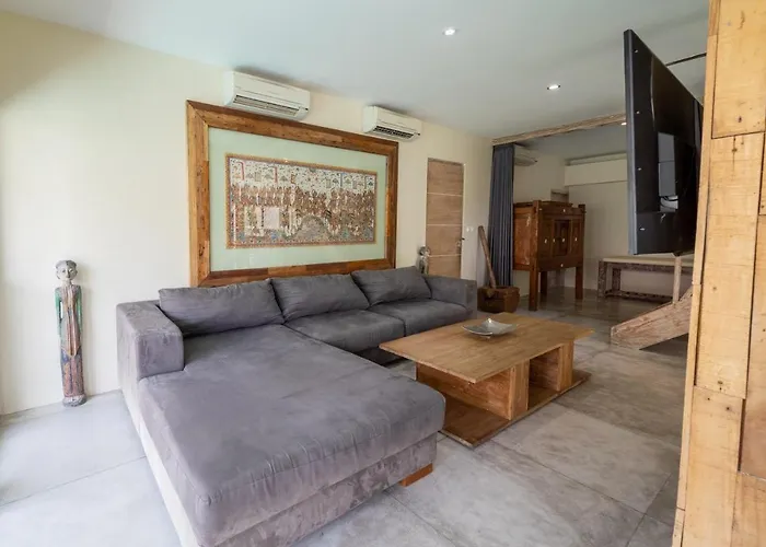 Amana Seminyak (Bali)