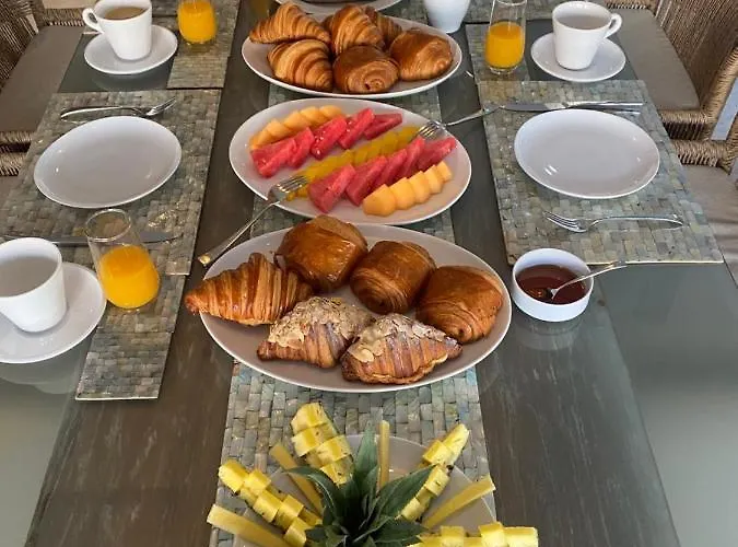 Amana Villa Seminyak (Bali)